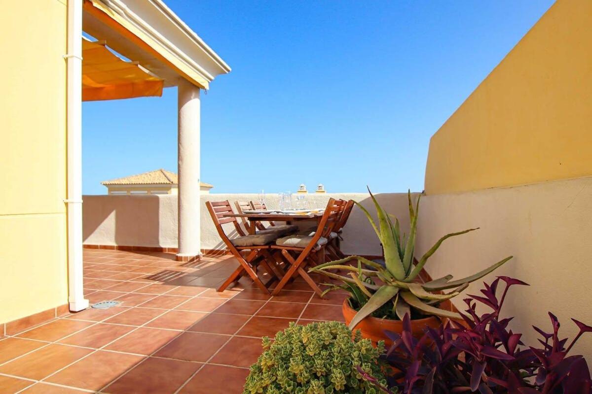 Precioso Atico En Cabopino - Marbella Daire Dış mekan fotoğraf